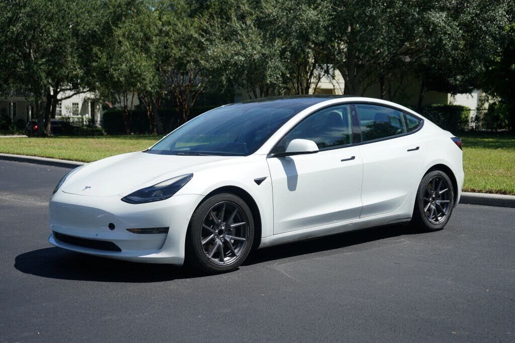 2021 TESLA Model 3