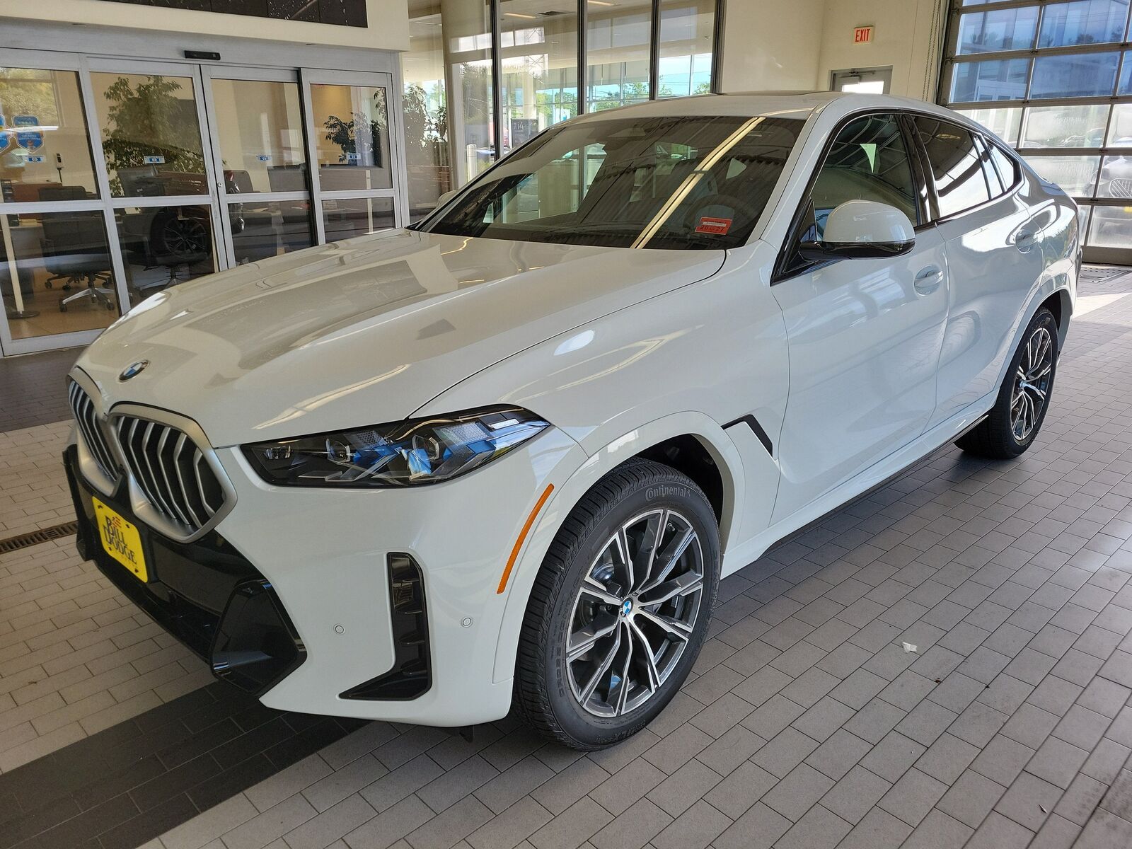 2027 BMW X6