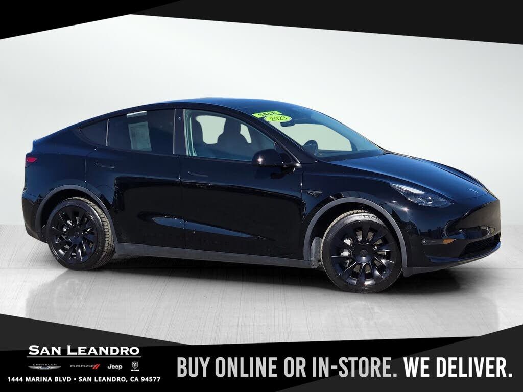 2023 TESLA Model Y