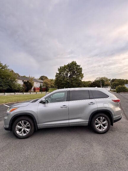 2014 TOYOTA Highlander