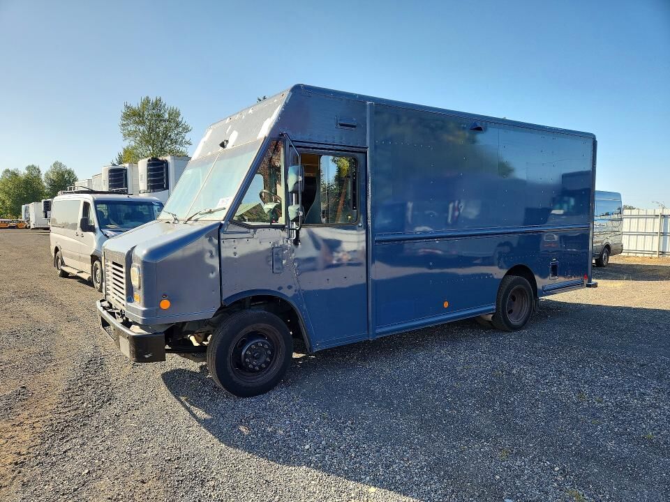2020 FORD Commercial Chassis