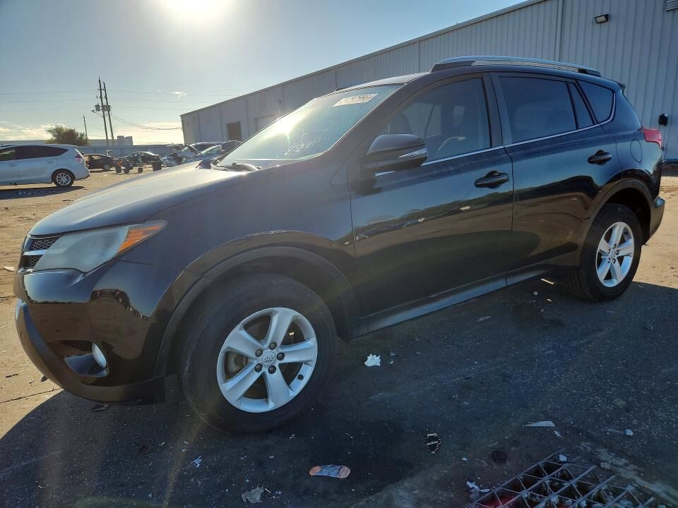 2014 TOYOTA RAV4