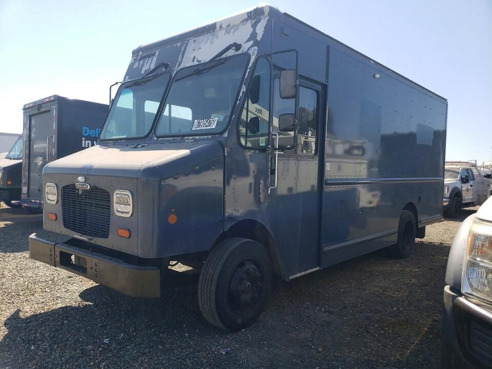 2020 FREIGHTLINER MT 45G Front Gasoline Engine Walk in Van Chassis