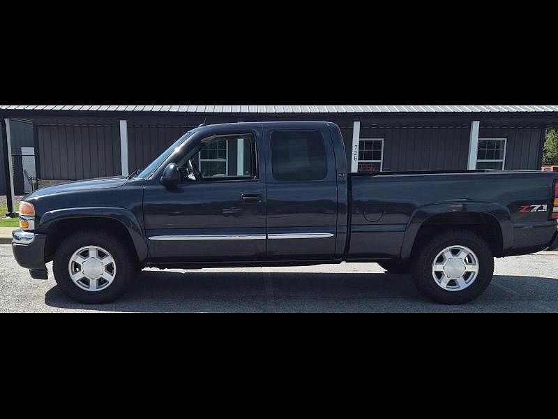 2005 GMC Sierra