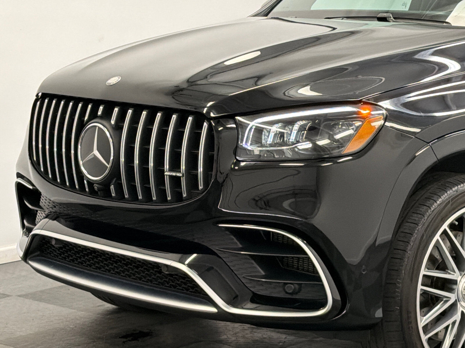 2025 Mercedes-Benz GLS-Class