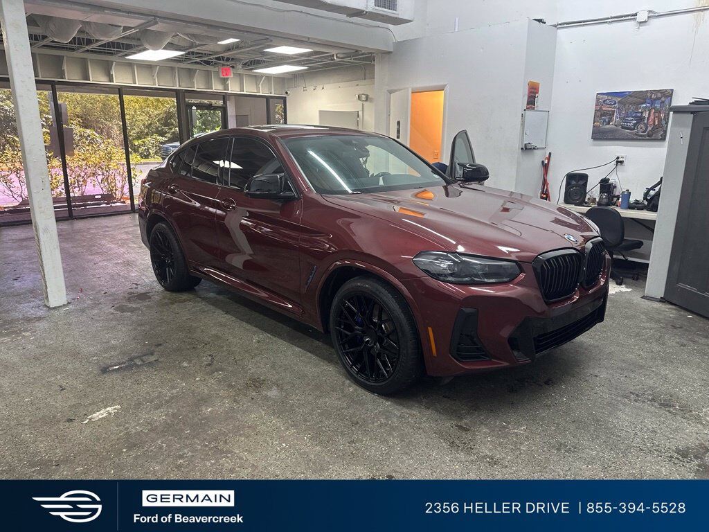 2022 BMW X4