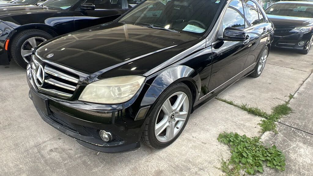2010 MERCEDES-BENZ C-Class