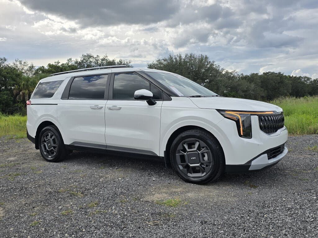 2025 KIA Carnival