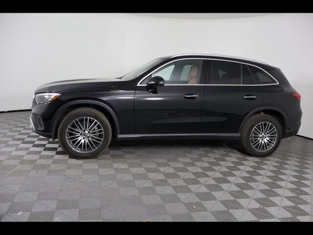 2025 Mercedes-Benz GLC-Class