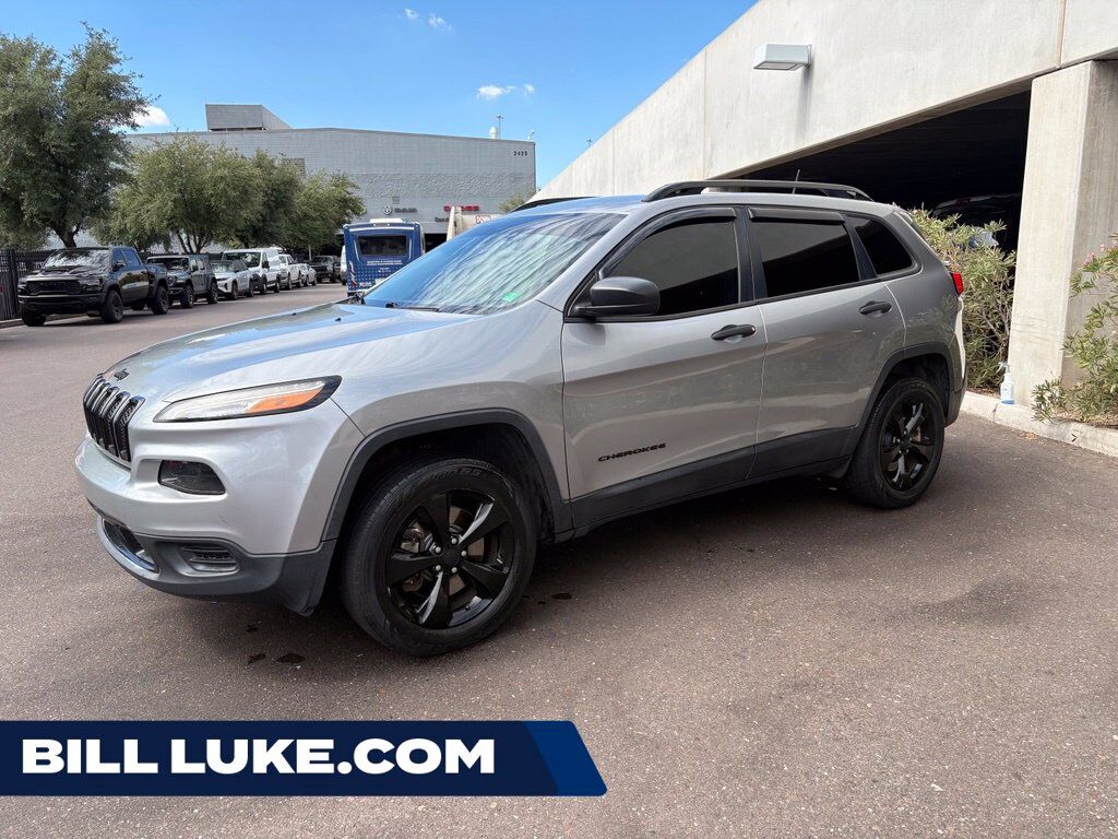 2017 JEEP Cherokee