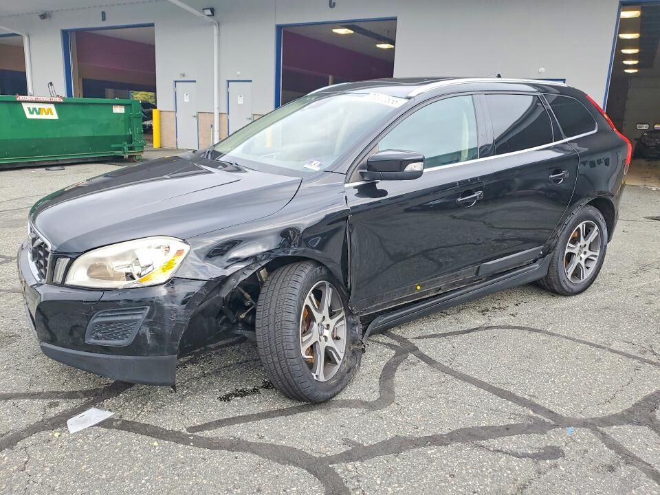 2012 VOLVO XC60