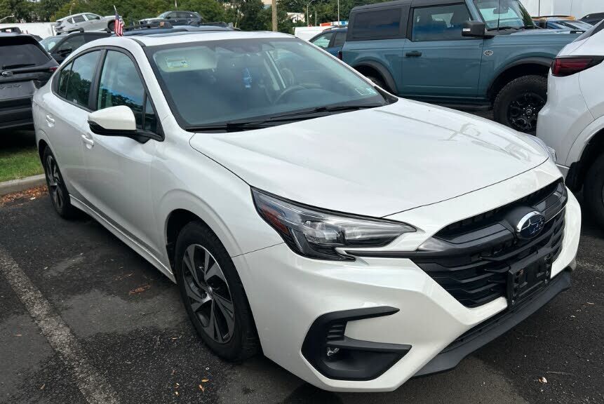 2024 SUBARU Legacy