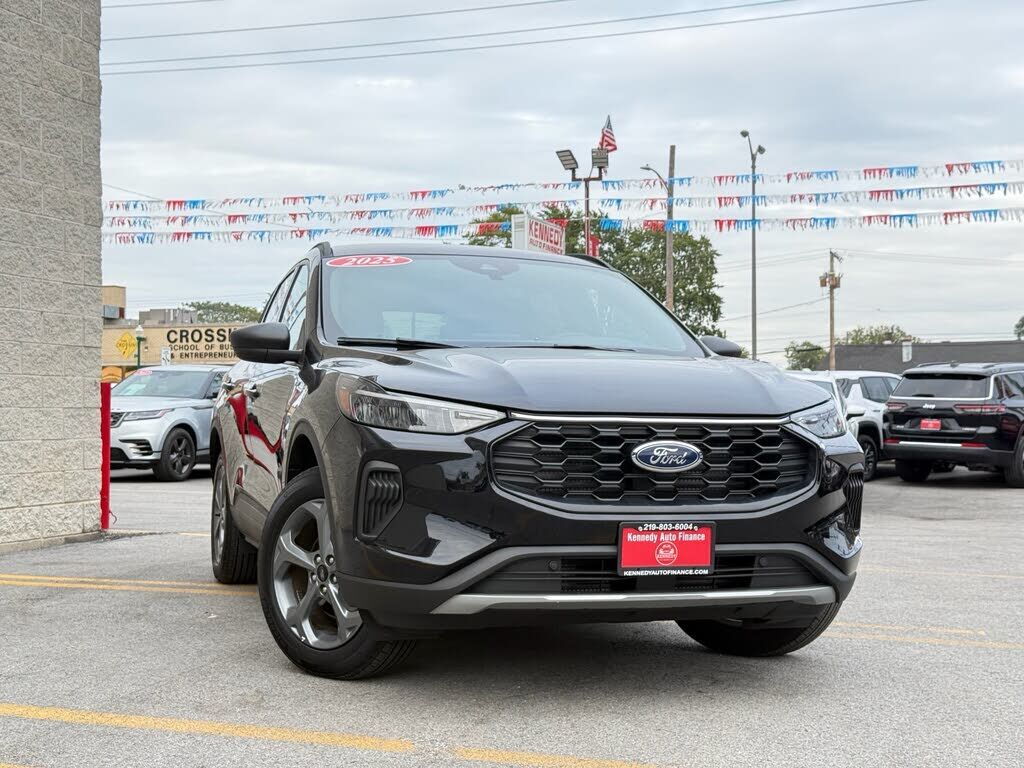 2025 FORD Escape