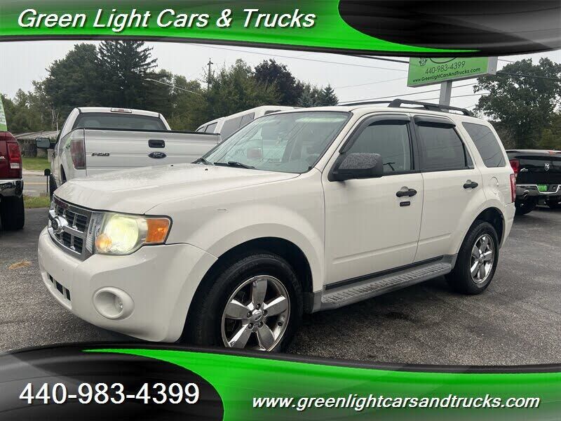 2010 FORD Escape