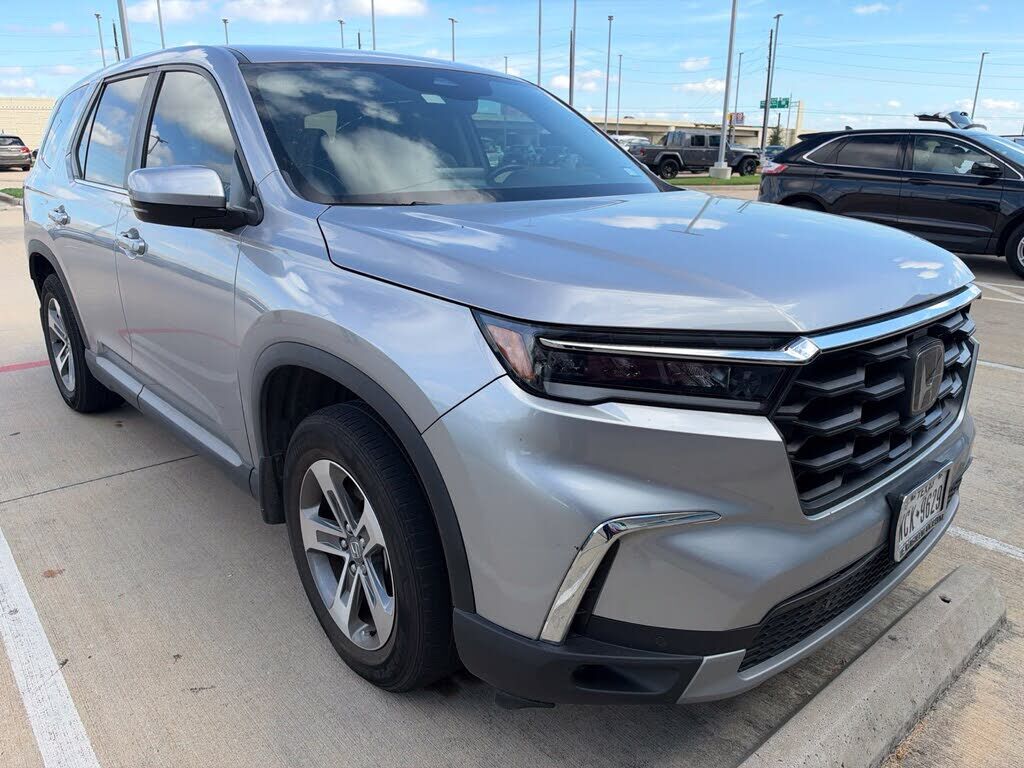 2025 HONDA Pilot