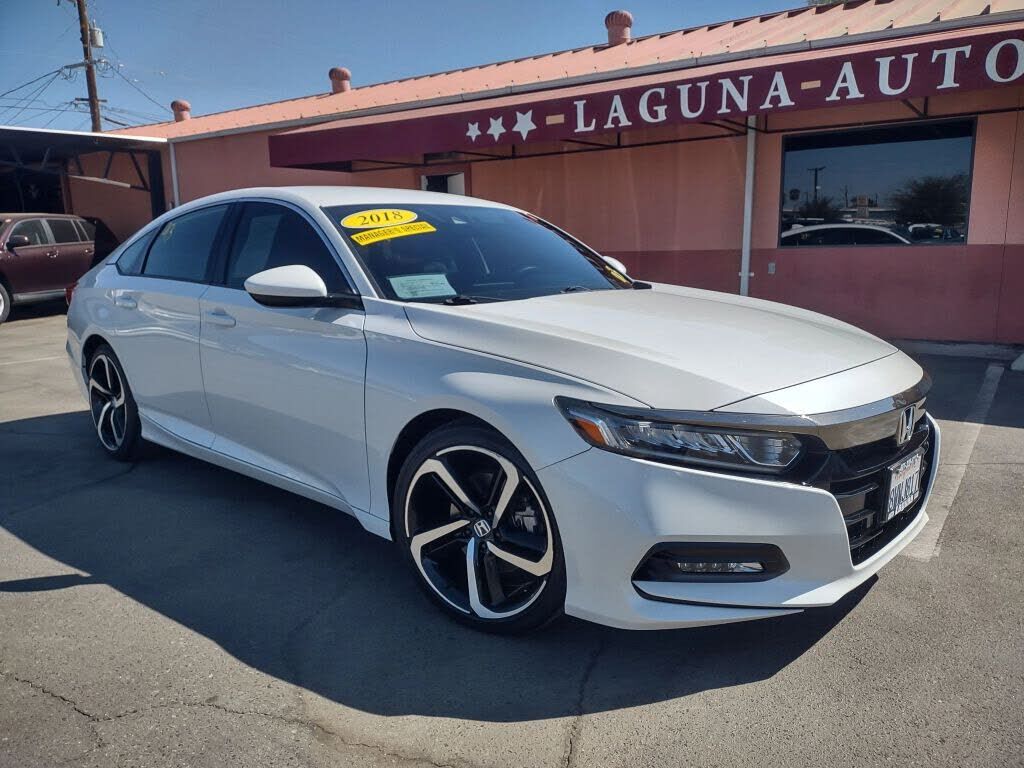 2018 HONDA Accord