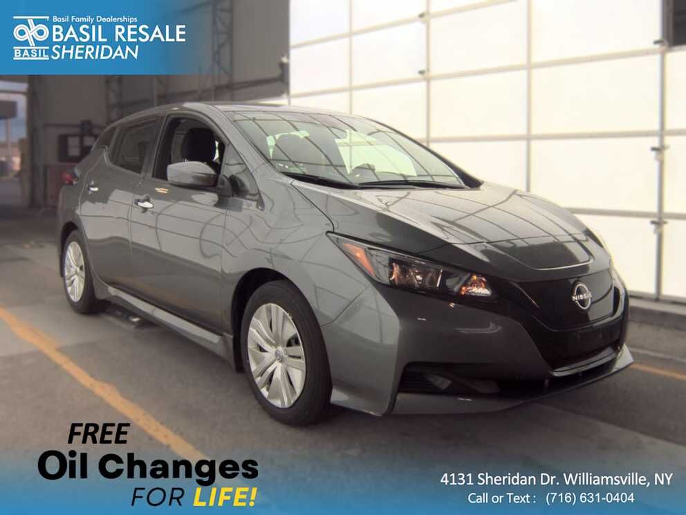 2025 NISSAN Leaf