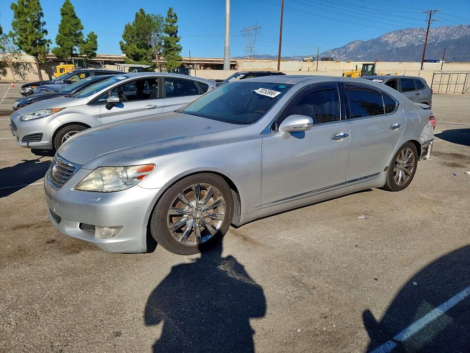 2010 LEXUS LS
