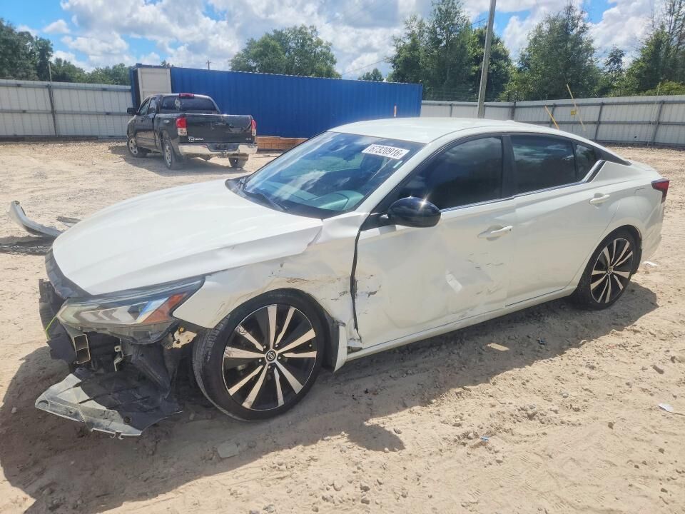 2021 NISSAN Altima