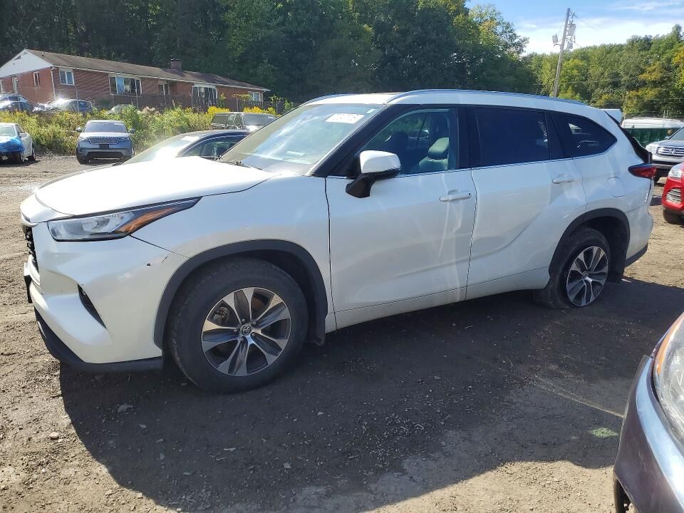 2020 TOYOTA Highlander
