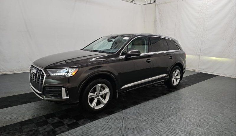 2023 AUDI Q7