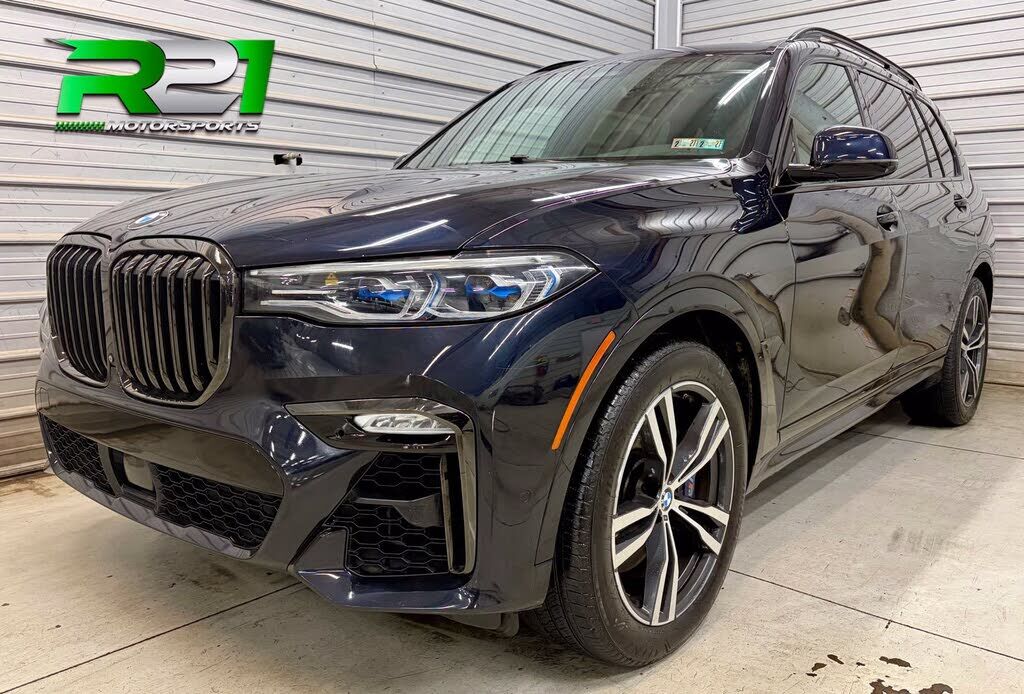 2021 BMW X7