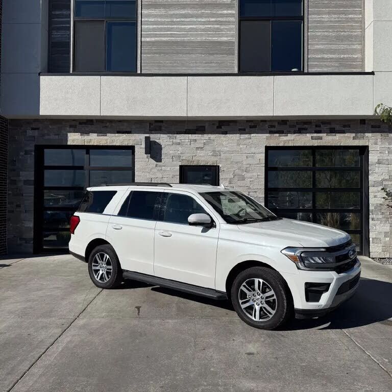 2024 FORD Expedition