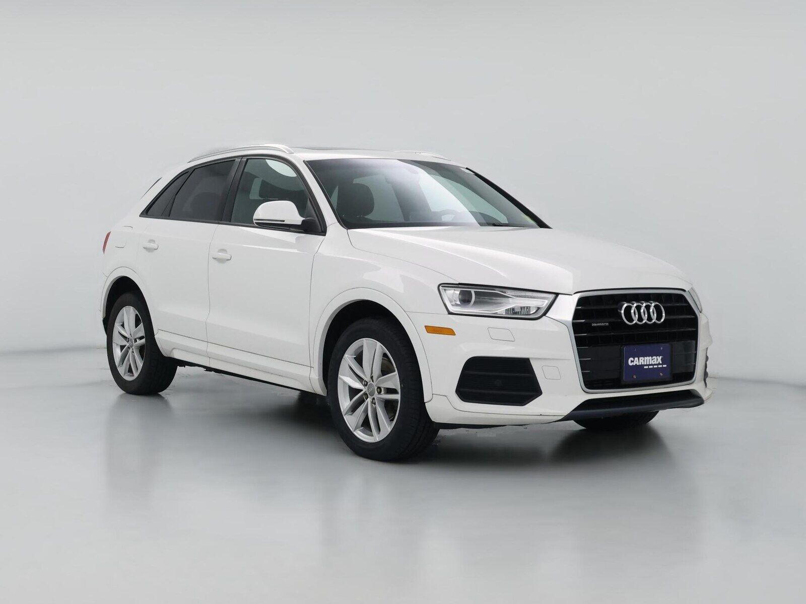 2017 AUDI Q3