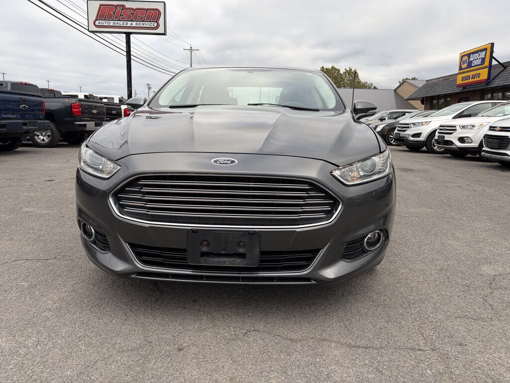 2015 FORD Fusion