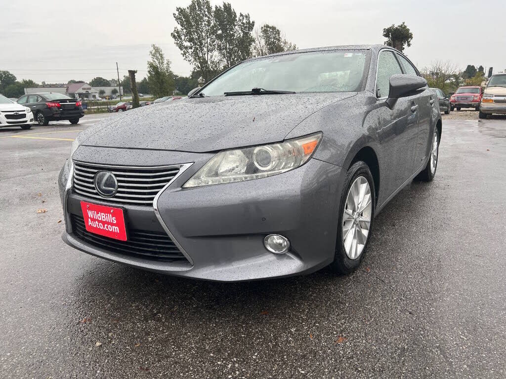 2013 LEXUS ES