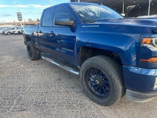 2017 CHEVROLET Silverado