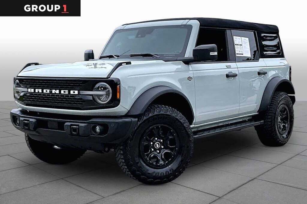 2023 FORD Bronco