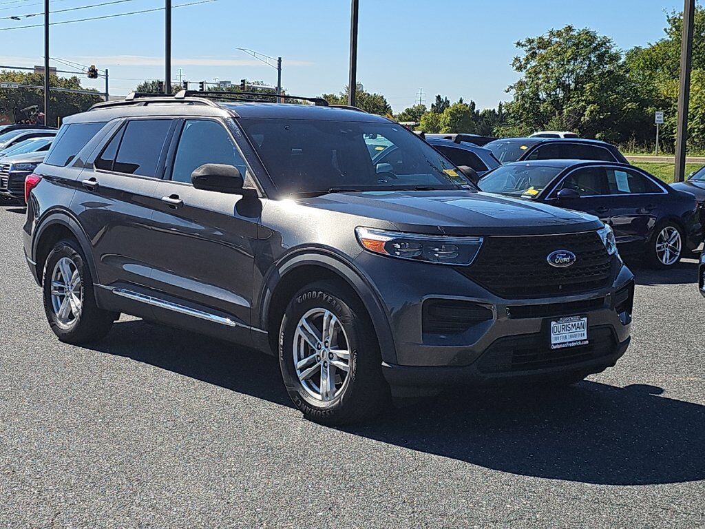 2020 FORD Explorer