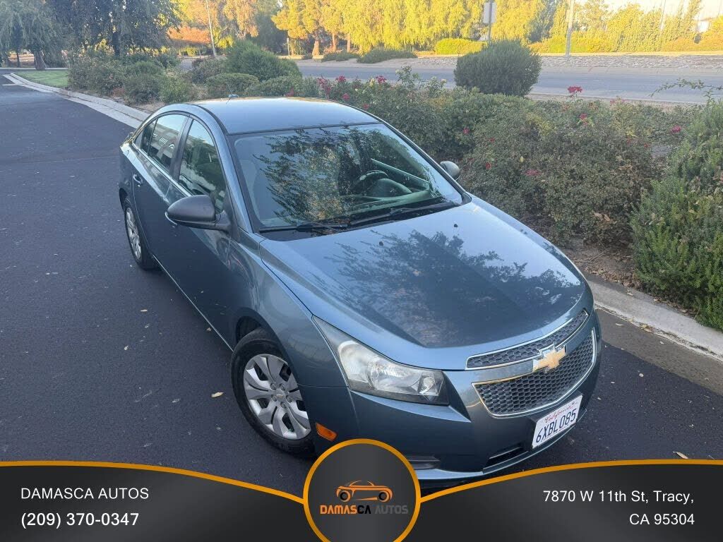 2012 CHEVROLET Cruze