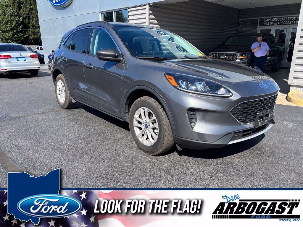 2022 FORD Escape