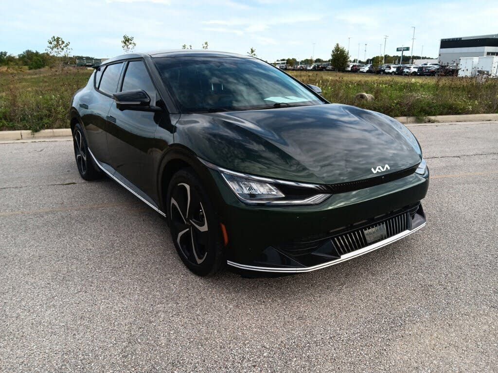 2023 KIA EV6