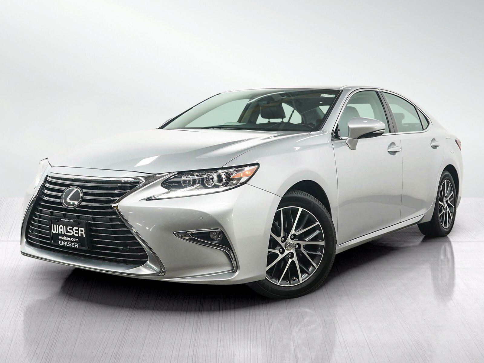 2017 LEXUS ES