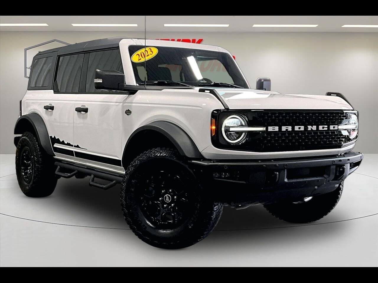 2023 FORD Bronco