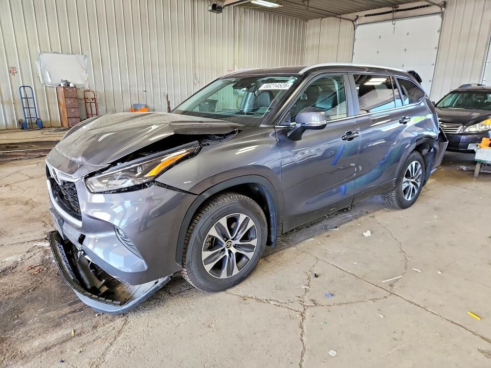 2023 TOYOTA Highlander