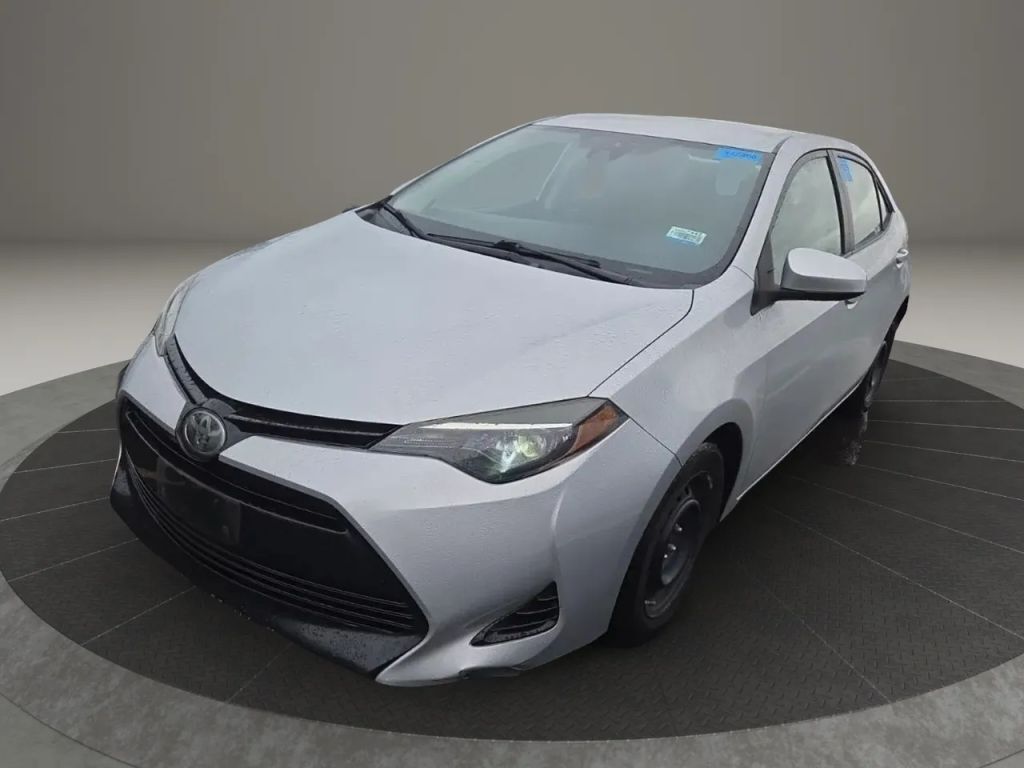 2018 TOYOTA Corolla