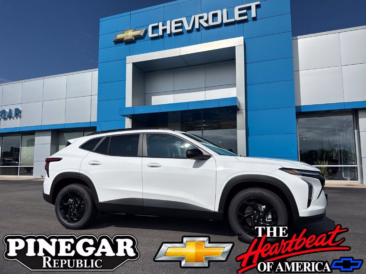 2026 CHEVROLET Trax