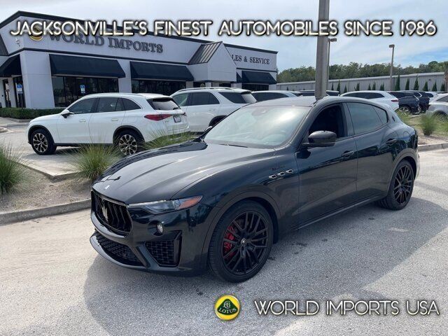 2022 MASERATI Levante