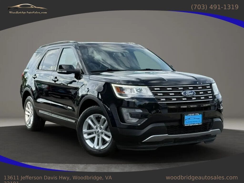 2017 FORD Explorer