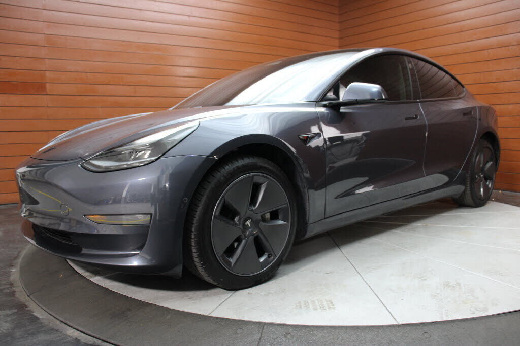 2021 TESLA Model 3