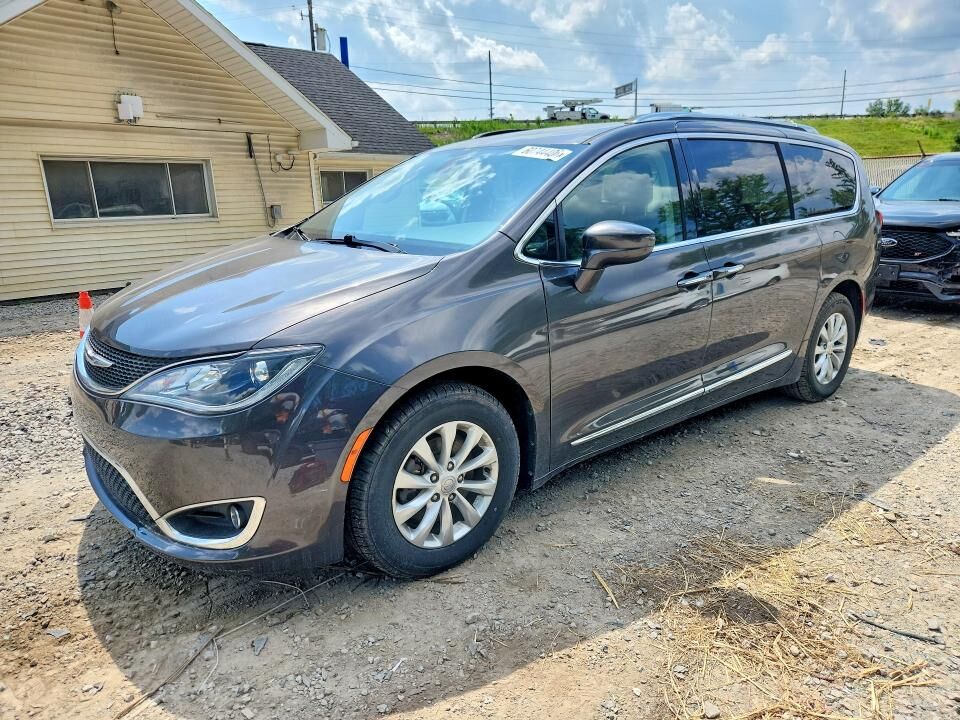 2018 CHRYSLER Pacifica