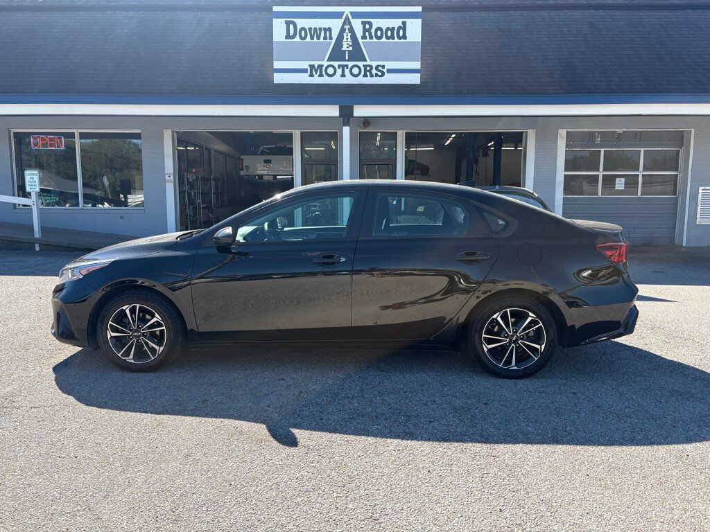 2023 KIA Forte