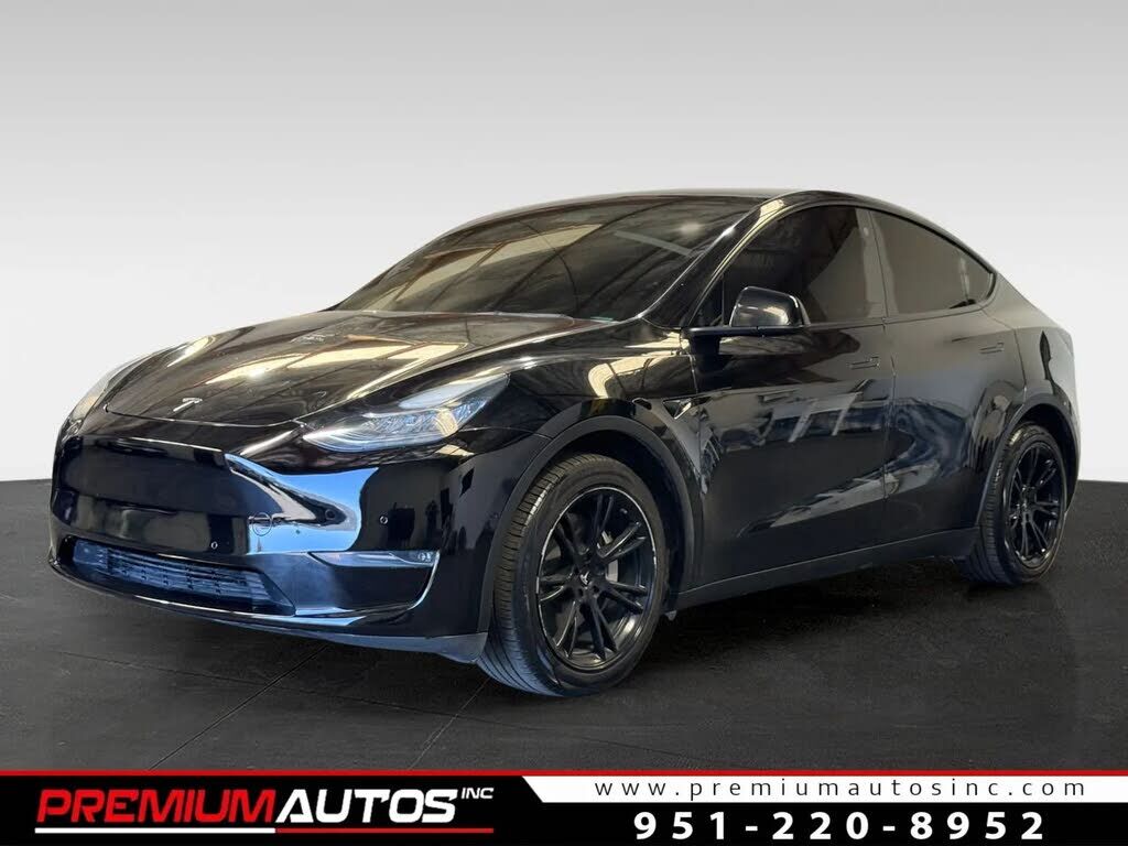 2021 TESLA Model Y
