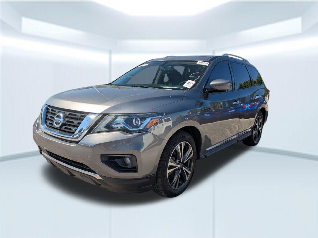 2020 NISSAN Pathfinder
