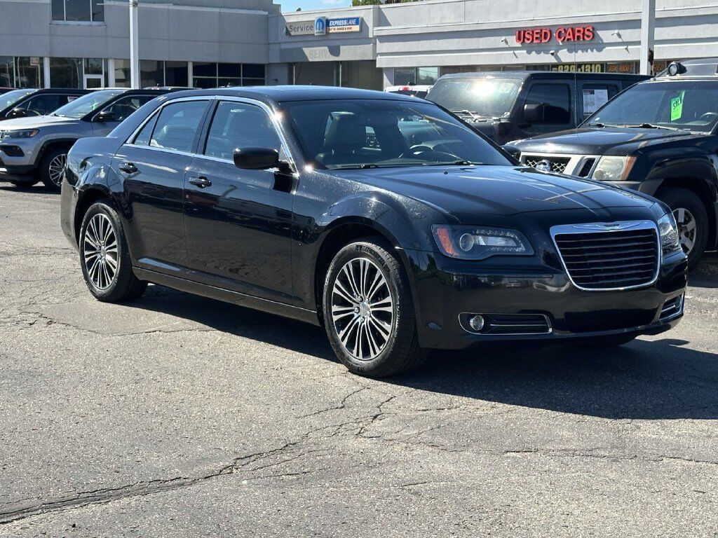 2013 CHRYSLER 300