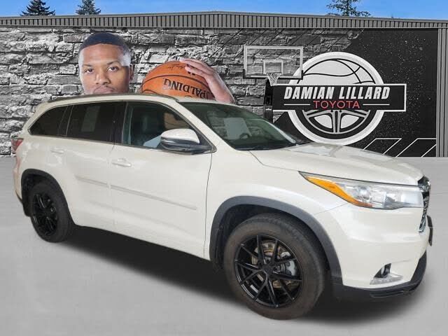 2016 TOYOTA Highlander